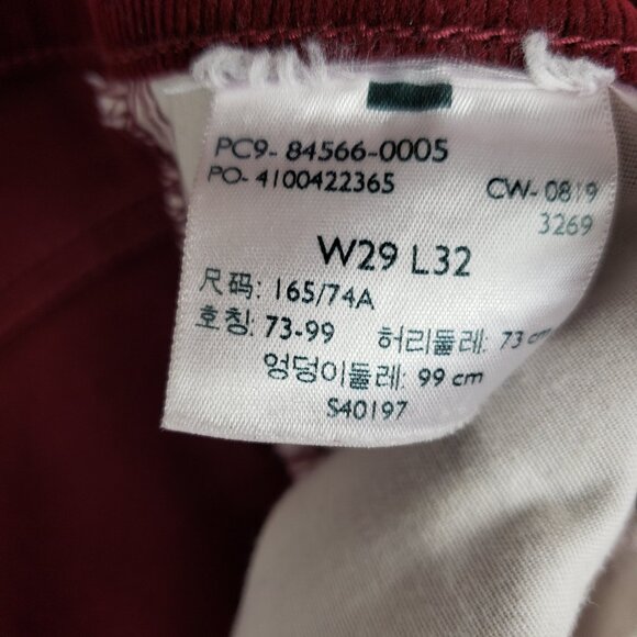 Levi's Premium Ribcage Flare Corduroy Pants Retro 70s Burgundy Button Fly 29 - Picture 8 of 9